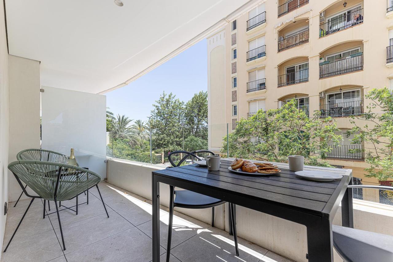Stylish 2 Bedroom Apartment In Estepona Old Town Екстер'єр фото